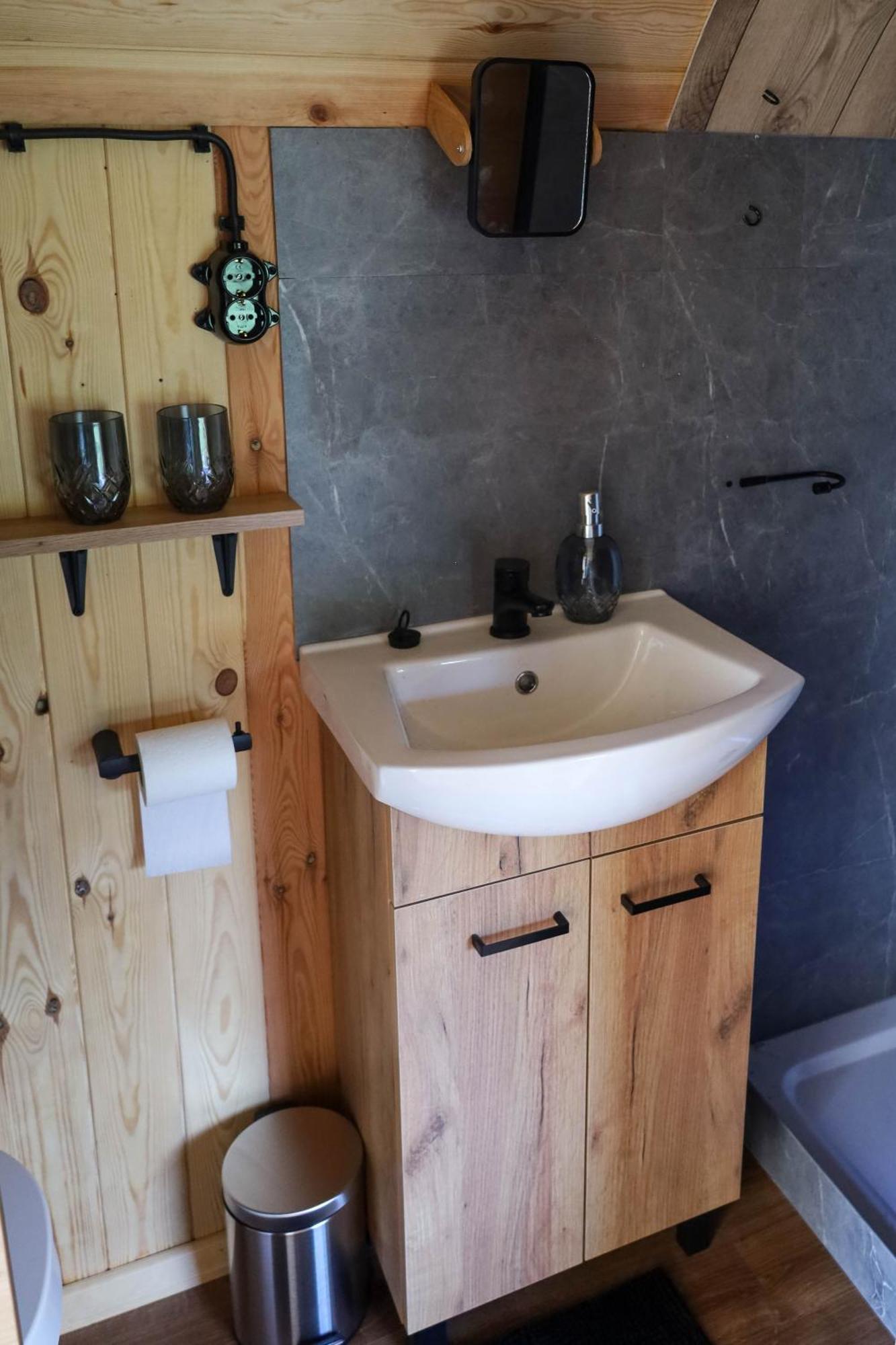 Oaza Swiety Spokoj - Domek Z Balia I Jacuzzi Rzasnik Εξωτερικό φωτογραφία