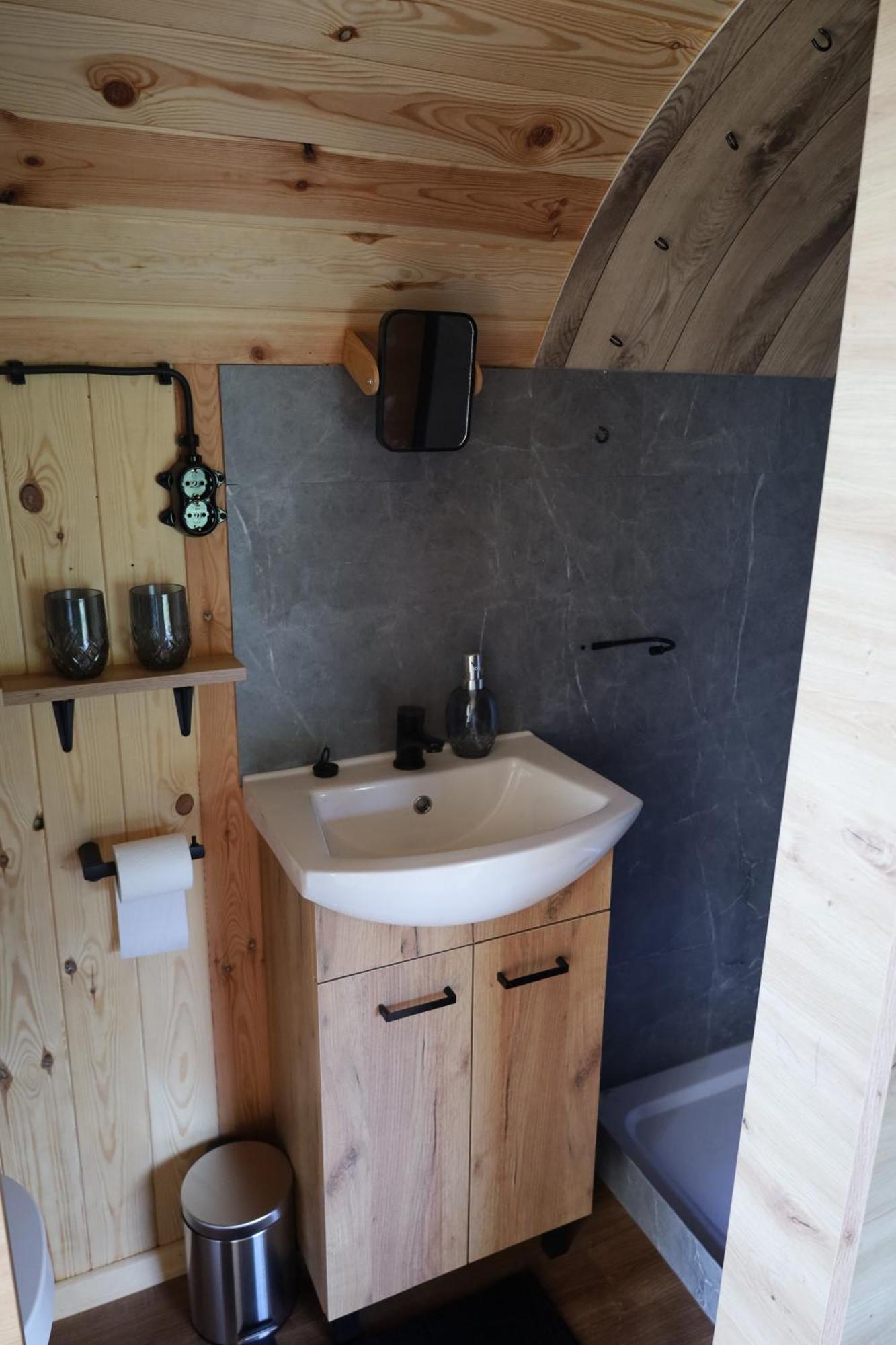 Oaza Swiety Spokoj - Domek Z Balia I Jacuzzi Rzasnik Εξωτερικό φωτογραφία